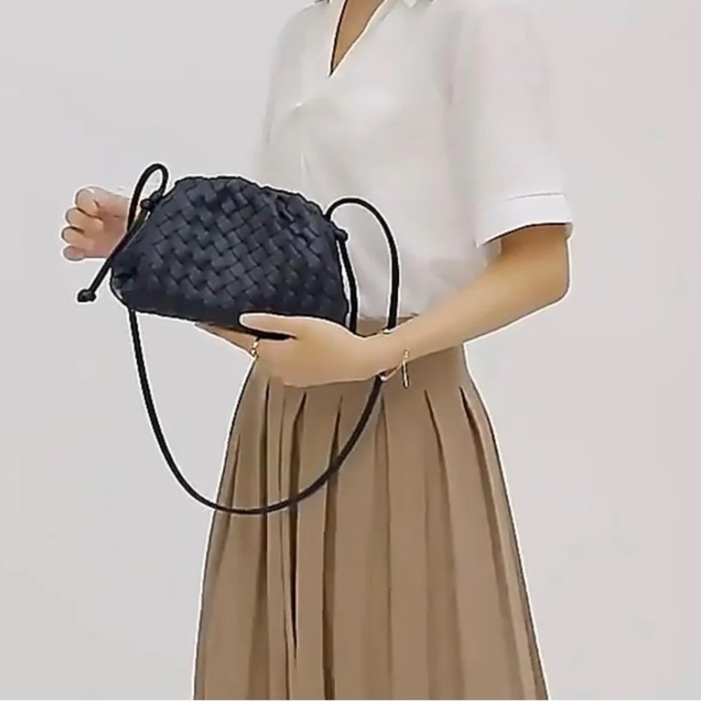 Woven draw string bag - accepting all offers